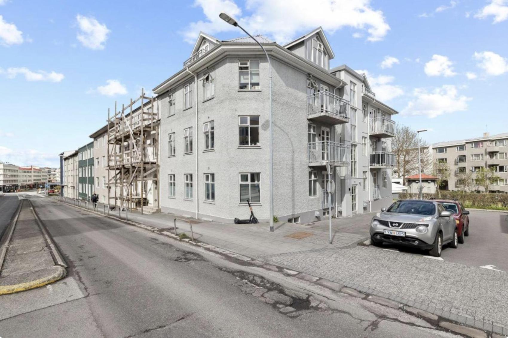 Cheerful Down Town Apartment Рейк'явік Екстер'єр фото